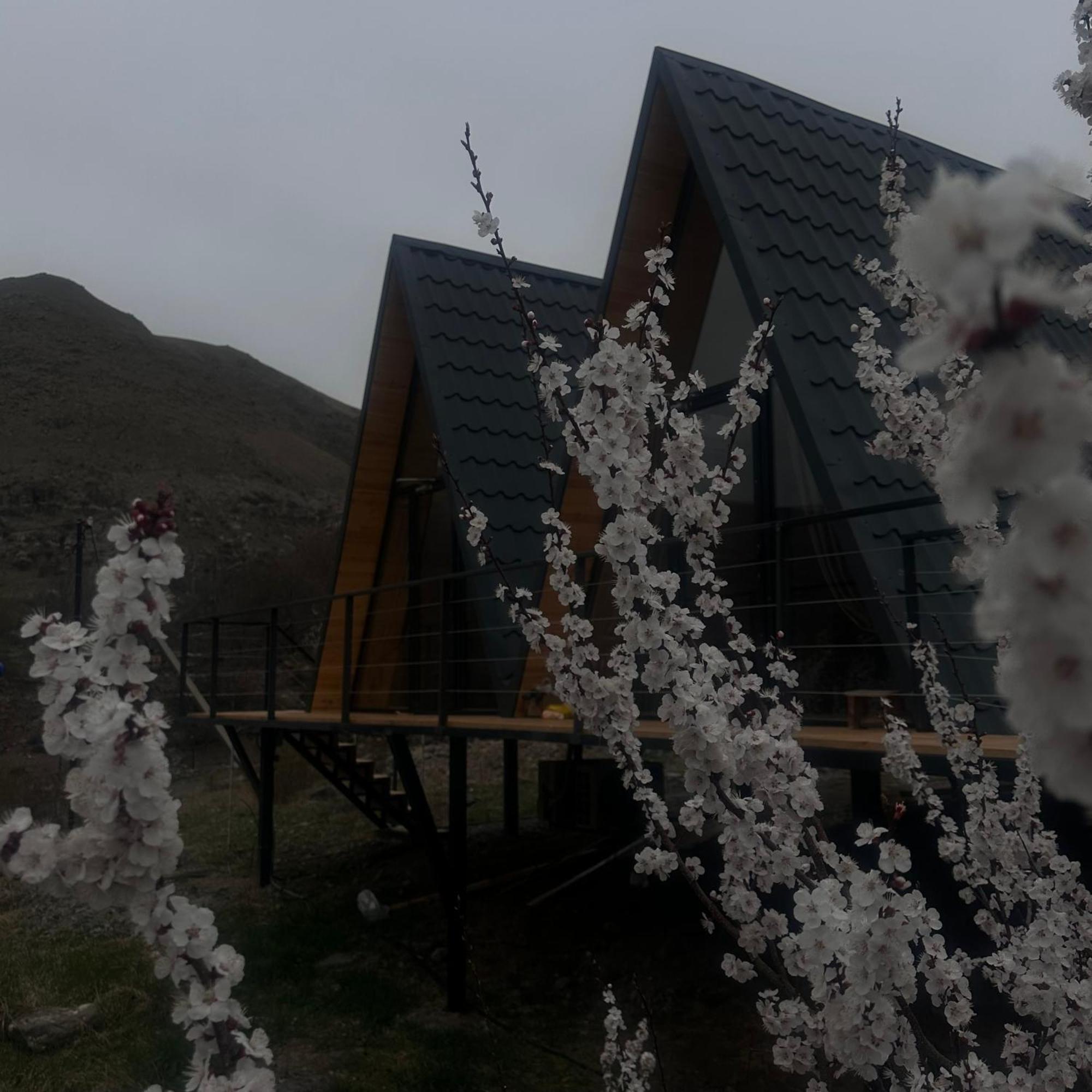 Vardzia Glamping Exterior foto
